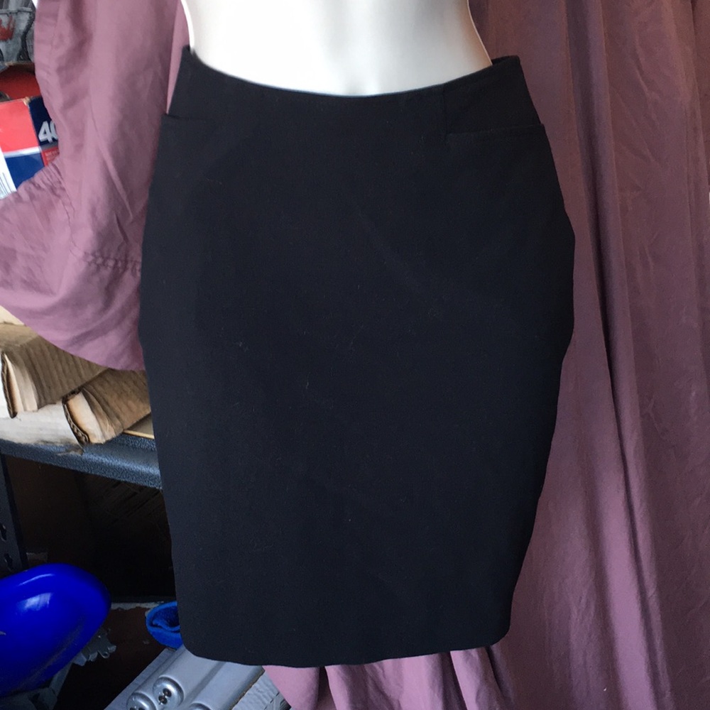 suit skirt